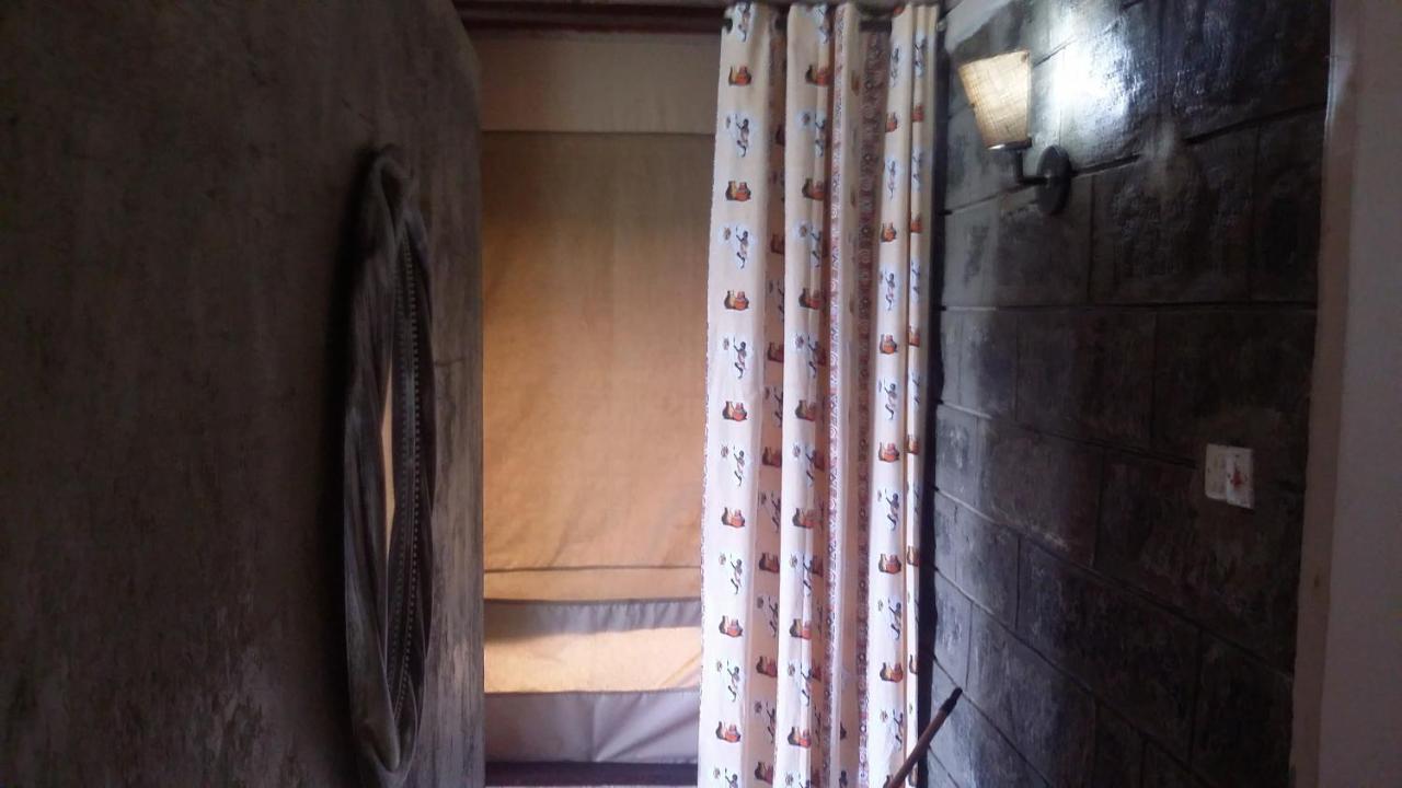 Maili Saba Camp Villa Nakuru Kültér fotó