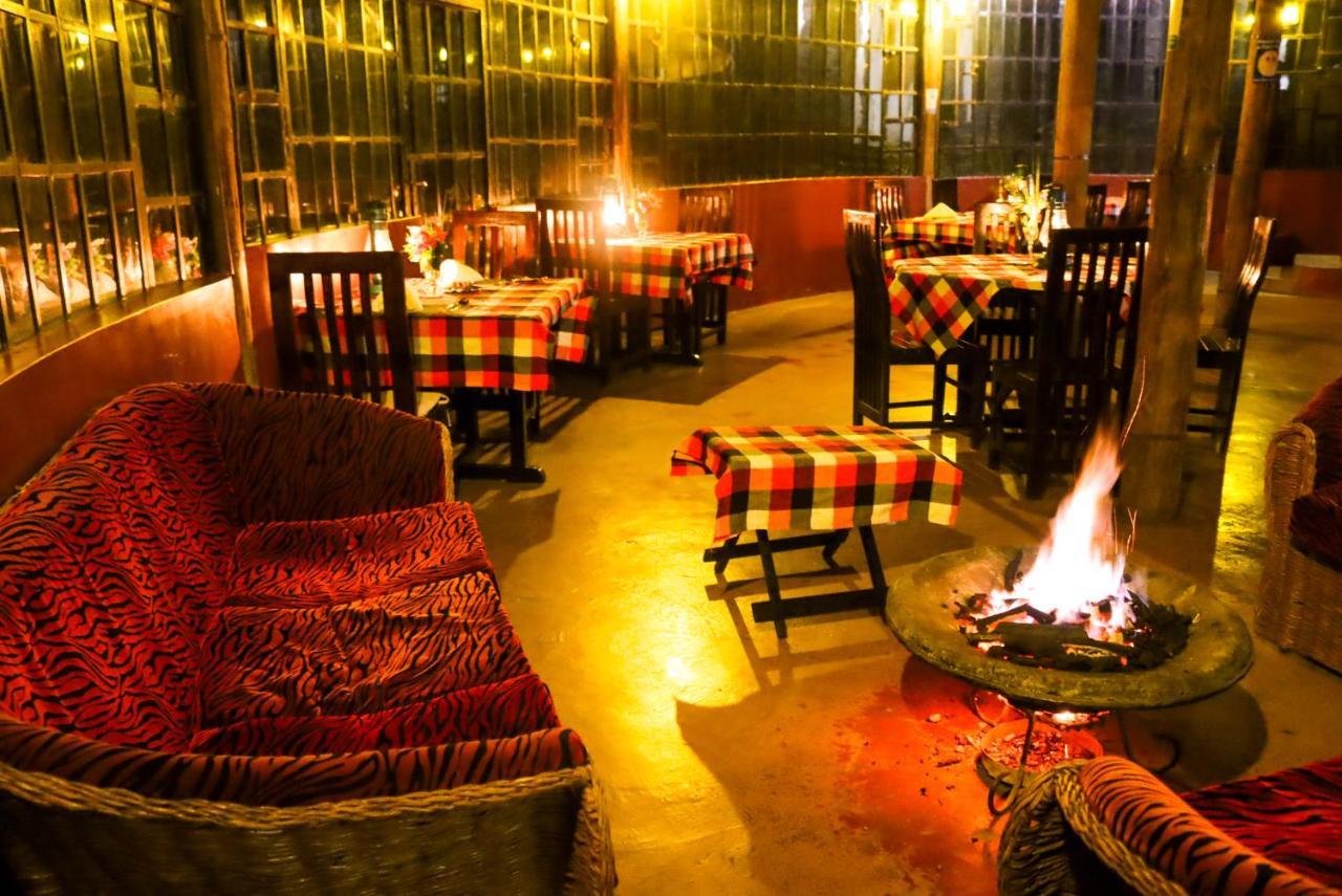 Maili Saba Camp Villa Nakuru Kültér fotó